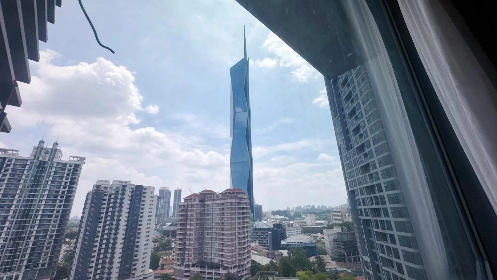 Sg Residences Bukit Bintang By Urbanscape Kuala Lumpur Malezja